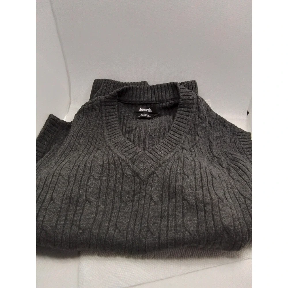 Ashworth Sweater Vest Large‎